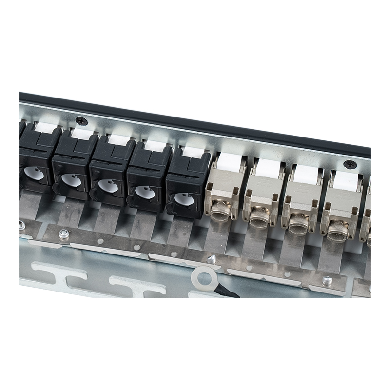 Panel patch terlindung 1U 24-port 19 inci (dengan modul C6A) SP-3246S-24P Panel patch terlindung 1U 24-port 19 inci (dengan modul C6A) SP-3246S-24P
